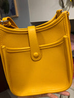 Mugrs™ Convertible Vegan Leather Tote Bag