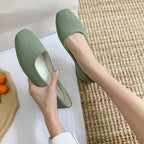 Mugrs™ Flats mit quadratischer Zehenpartie und V-Ausschnitt (Mugrs 2.0)