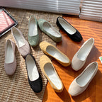 Mugrs™ Flats mit quadratischer Zehenpartie und V-Ausschnitt (Mugrs 2.0)