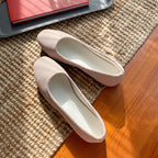 Mugrs™ Flats mit quadratischer Zehenpartie und V-Ausschnitt (Mugrs 2.0)