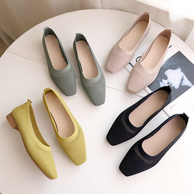 Mugrs™ Flats mit quadratischer Zehenpartie und V-Ausschnitt (Mugrs 2.0)