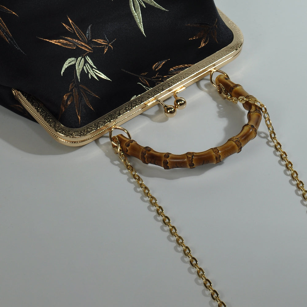 Mugrs Embroidery Elegant Atmosphere Tote