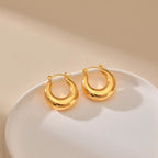 Mugrs™ – Klobige Creolen mit Doppelkreis aus 18 Karat Gold