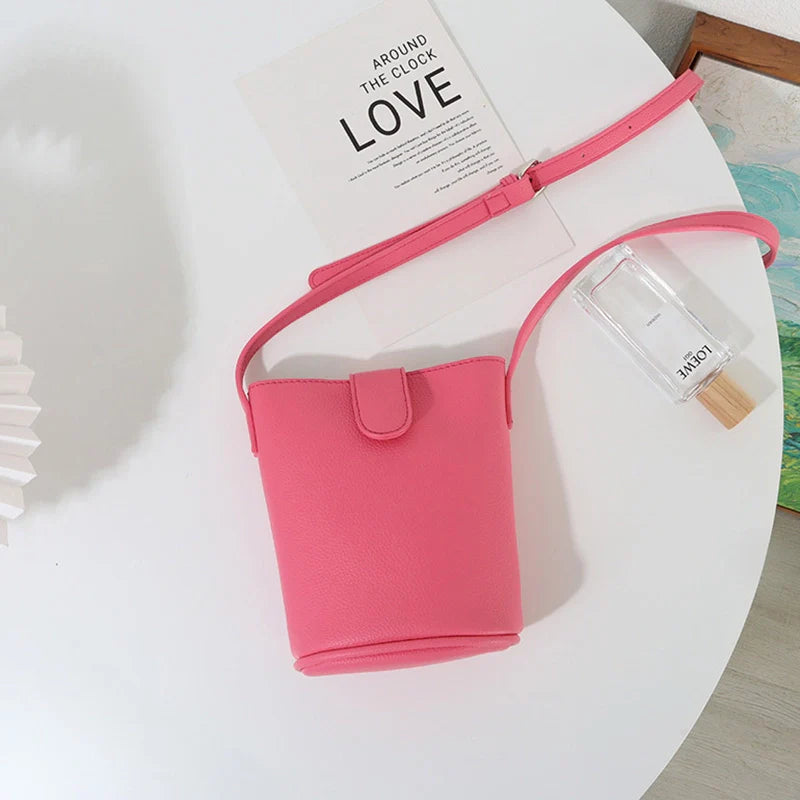 Sac seau simple Mugrs™ pour téléphone, 6 couleurs