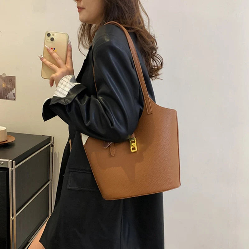 Mugrs™ Zweiteilige Beuteltasche aus weichem Leder