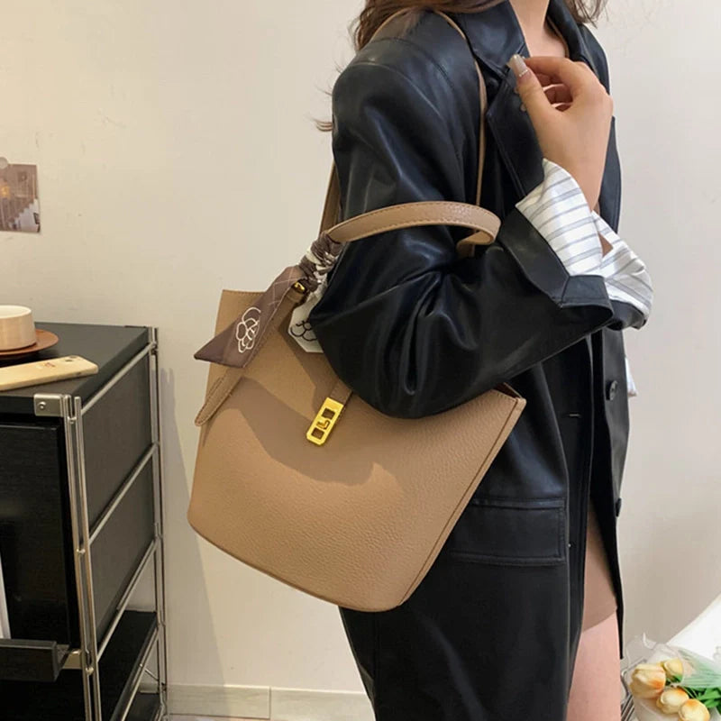 Mugrs™ Zweiteilige Beuteltasche aus weichem Leder