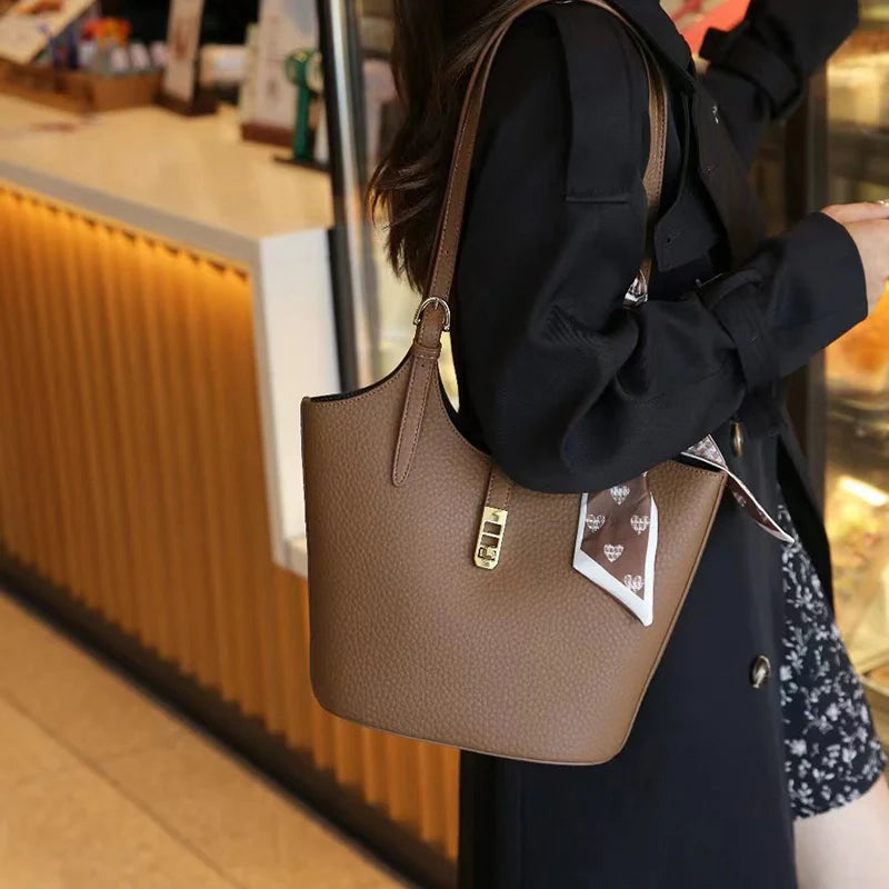 Mugrs™ Zweiteilige Beuteltasche aus weichem Leder