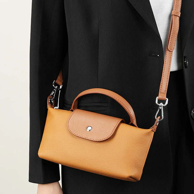 Mini pochette en cuir pour téléphone Mugrs™
