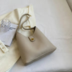 Mugrs™ Vegan Leather Shoulder Bags