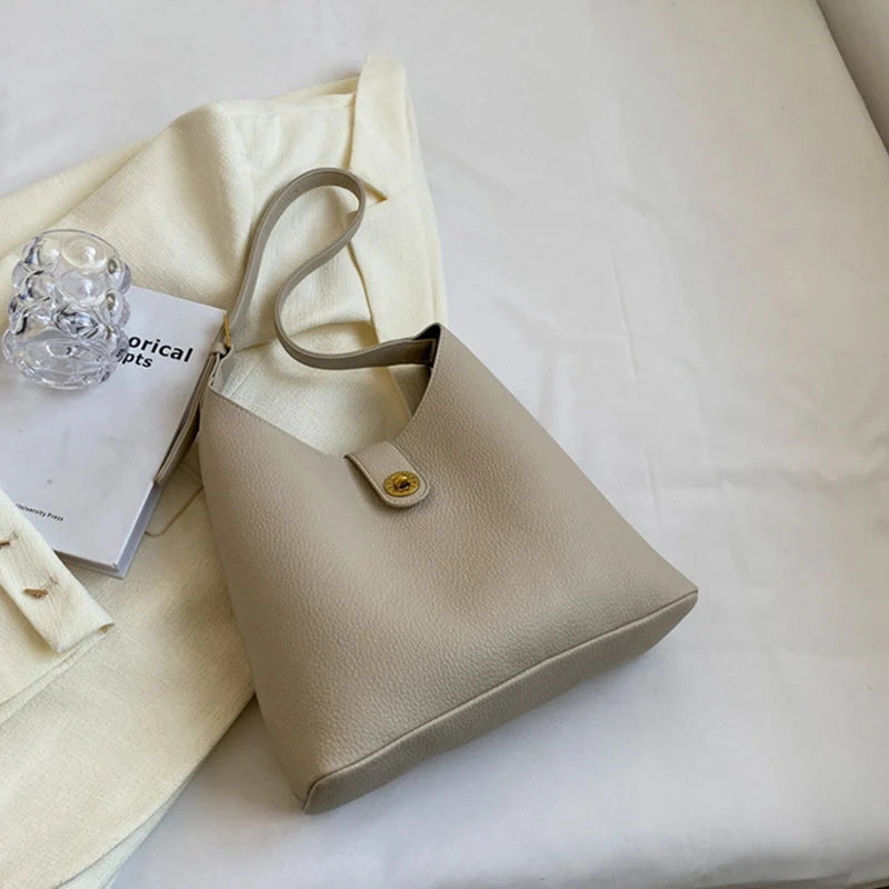 Mugrs™ Vegan Leather Shoulder Bags