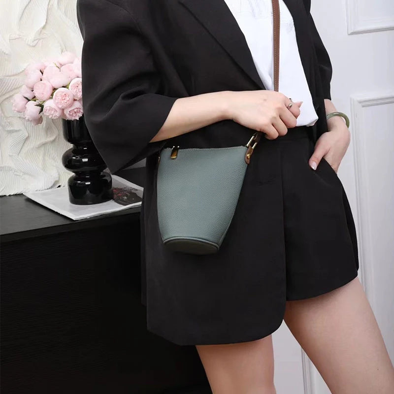 Mugrs™ Zipper Leather Bucket Phone bag