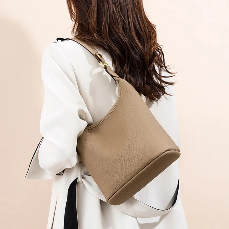 Mugrs™ Minimalistische Umhängetasche aus echtem Leder