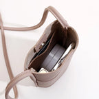 Porte-cartes et étui pour téléphone en cuir écologique Mugrs™
