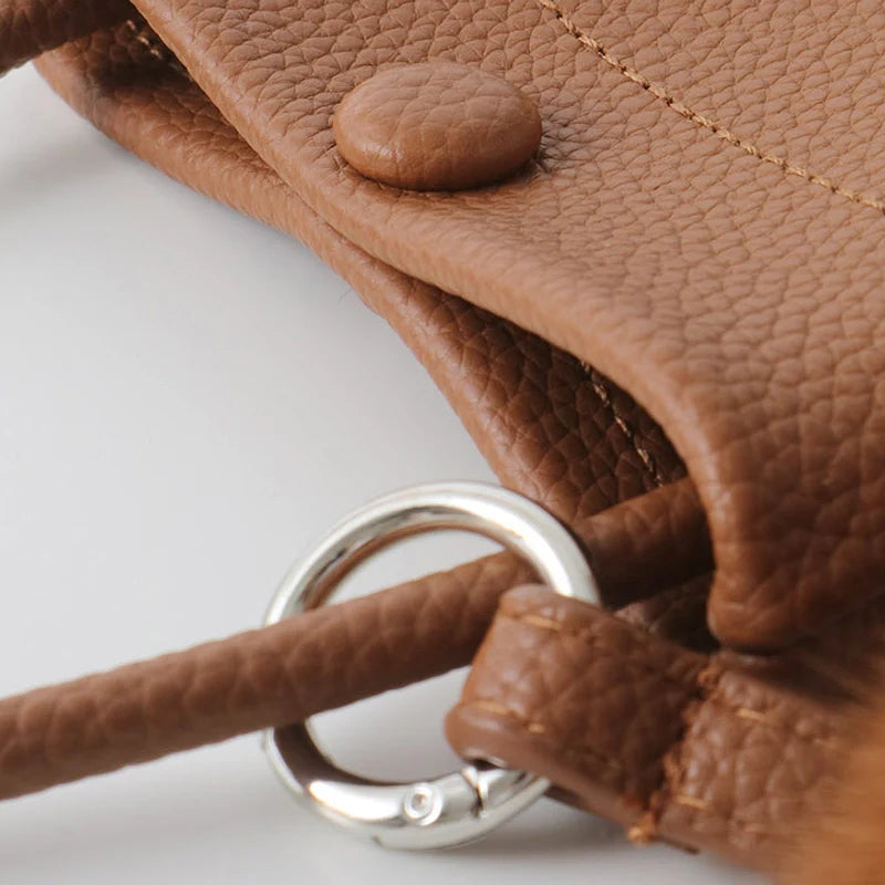Mugrs™ Classic 1.0 Minitasche aus Leder, 5 Farben