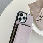 Mugrs™ Handyhülle aus veganem Leder mit langem Riemen