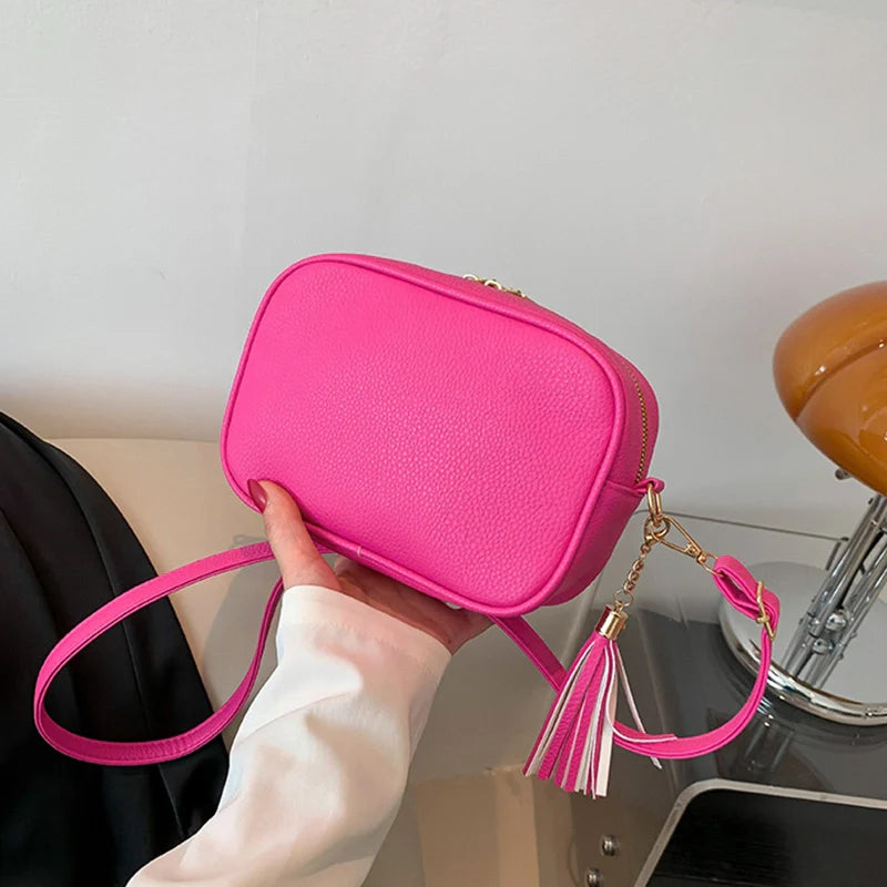 Sacoche de téléphone décontractée à fermeture éclair et pompon de luxe Mugrs™