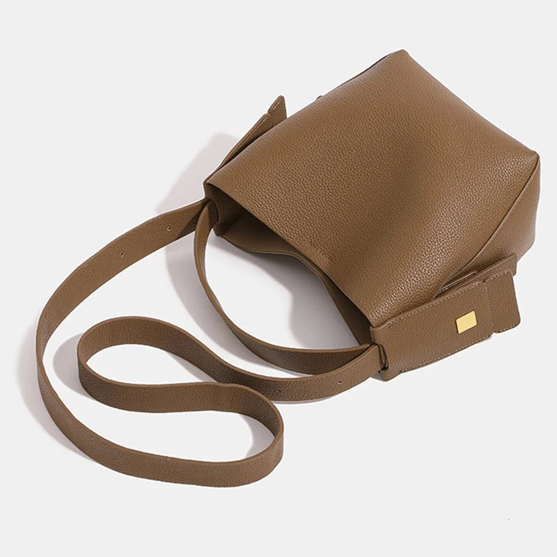 Mugrs™ Beuteltasche aus weichem Leder mit großem Fassungsvermögen