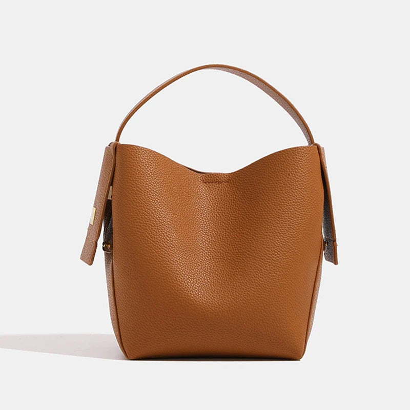 Mugrs™ Beuteltasche aus weichem Leder mit großem Fassungsvermögen