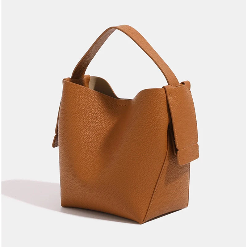 Mugrs™ Beuteltasche aus weichem Leder mit großem Fassungsvermögen