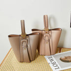 Mini sac à main seau Mugrs™ de deux façons de le porter