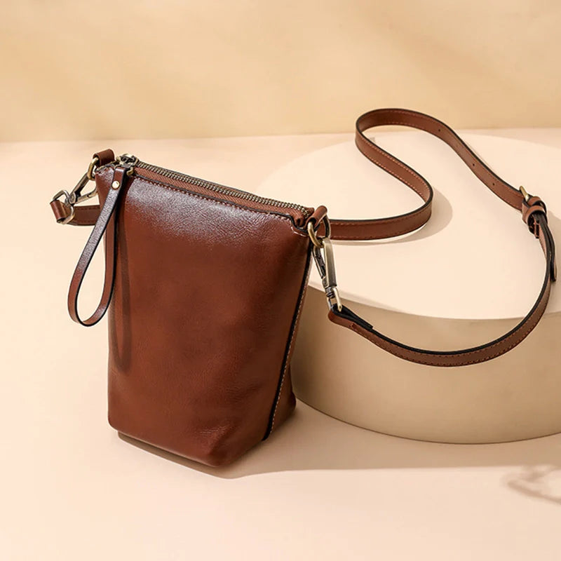 Sac seau pour téléphone portable en cuir végétalien vintage Mugrs™