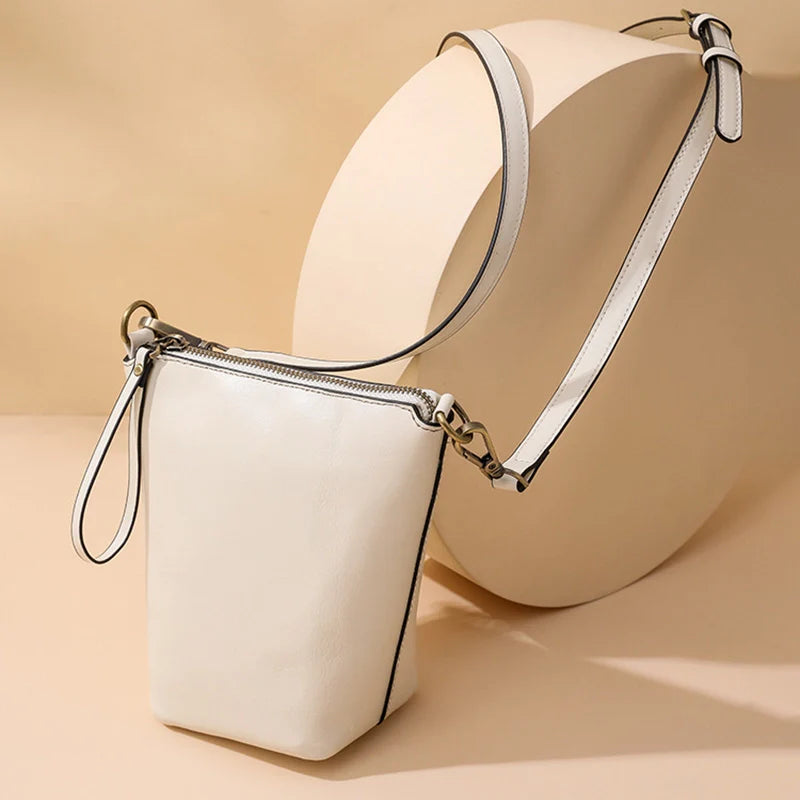Sac seau pour téléphone portable en cuir végétalien vintage Mugrs™