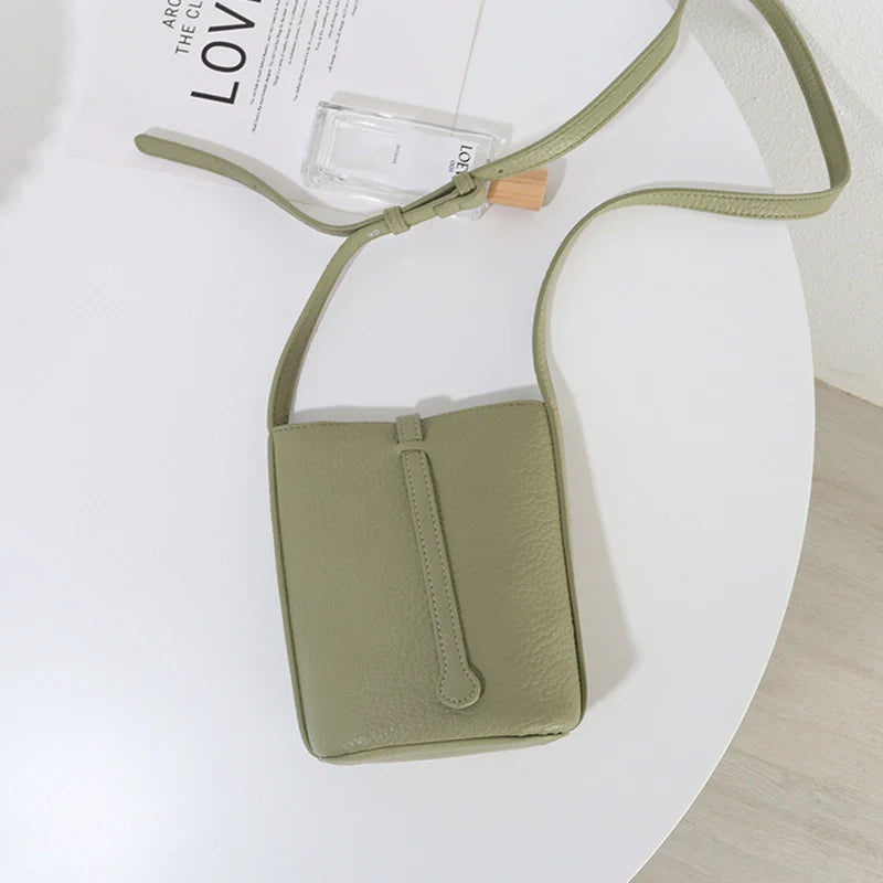 Mugrs™ Handytasche aus reinem veganem Leder, 7 Farben