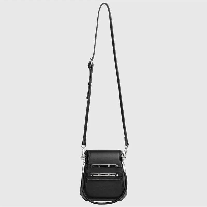 Mugrs™ Dreidimensionale Handtaschen aus veganem Leder