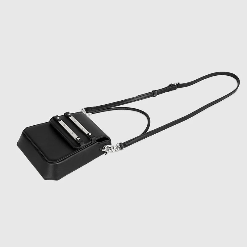 Mugrs™ Dreidimensionale Handtaschen aus veganem Leder