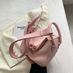 Mugrs™ Umhängetasche aus veganem Leder für Damen