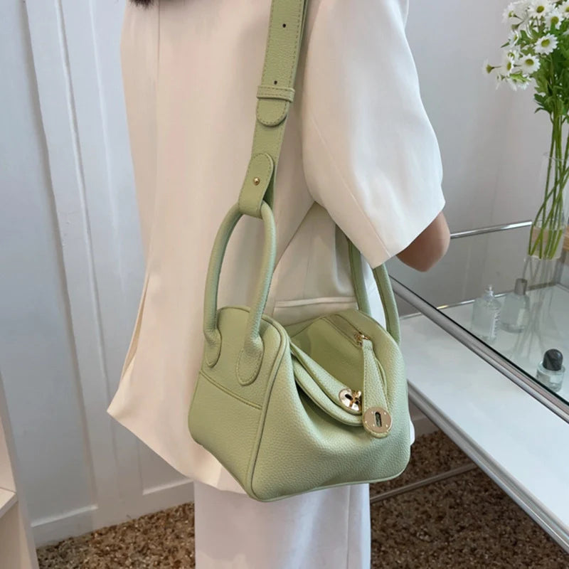 Mugrs™ Umhängetasche aus veganem Leder für Damen