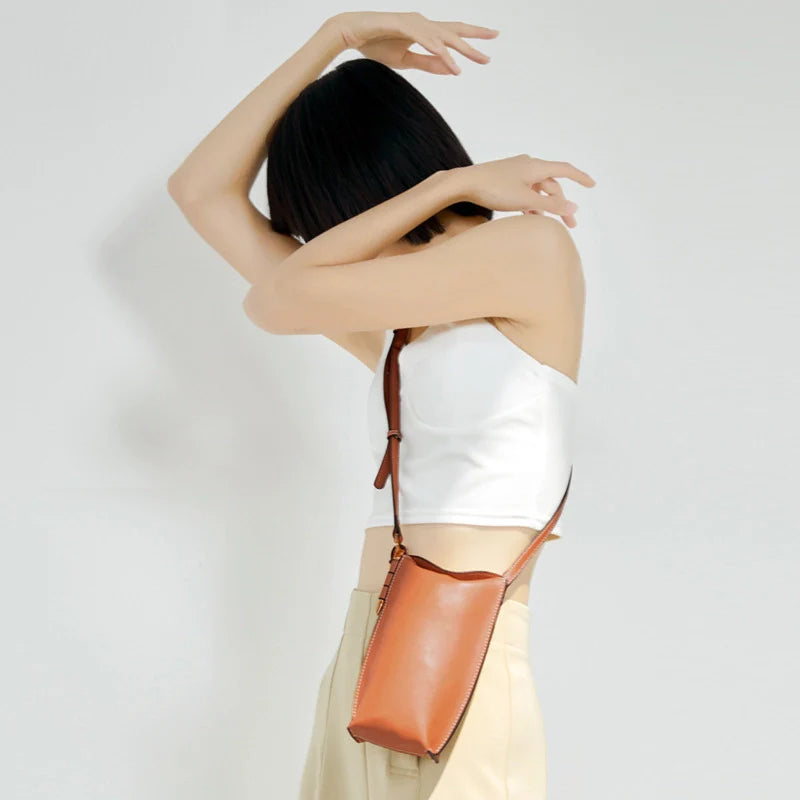 Mugrs™ Leather Crossbody Bag Mobile Phone Bag