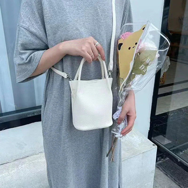 Sac seau Mugrs™ Sac bandoulière en cuir végétalien pur végétal