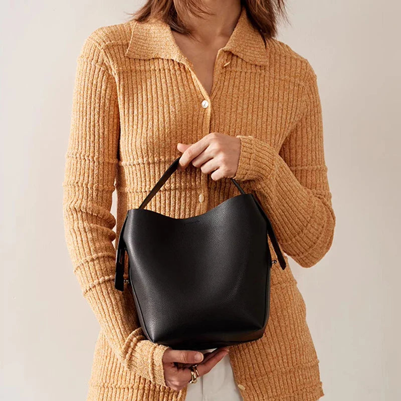 Sac seau à bandoulière Mugrs™