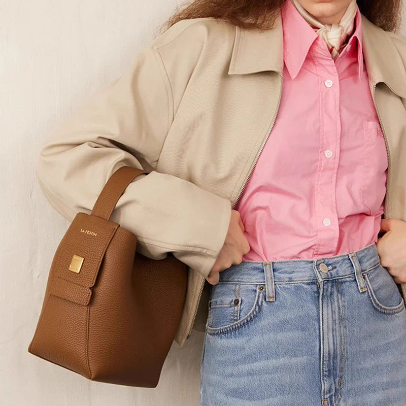 Sac seau à bandoulière Mugrs™