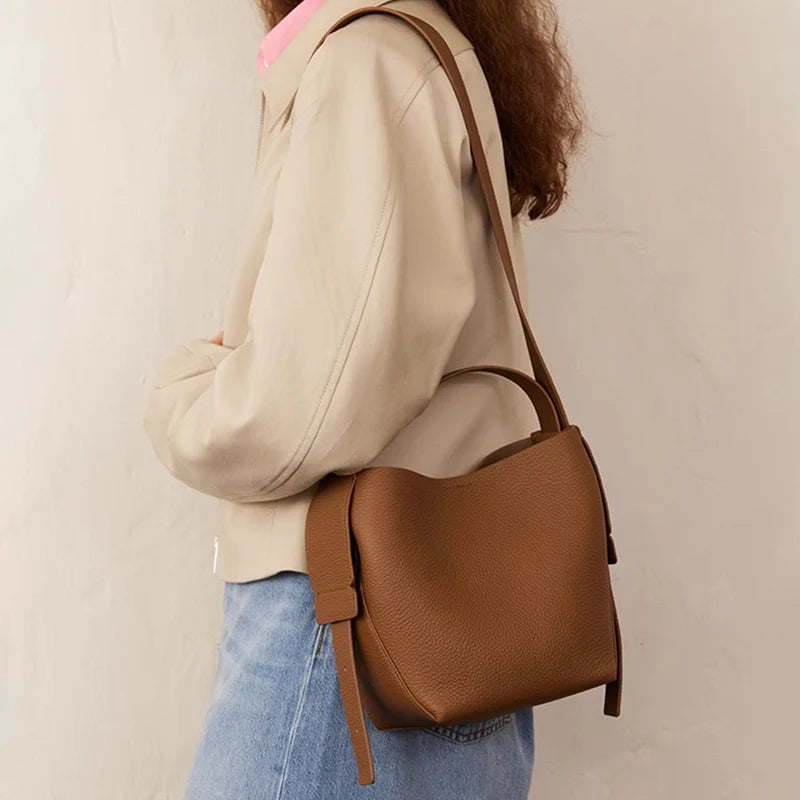 Sac seau à bandoulière Mugrs™